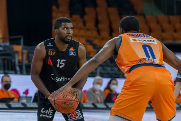 队传奇射手 队传奇射手