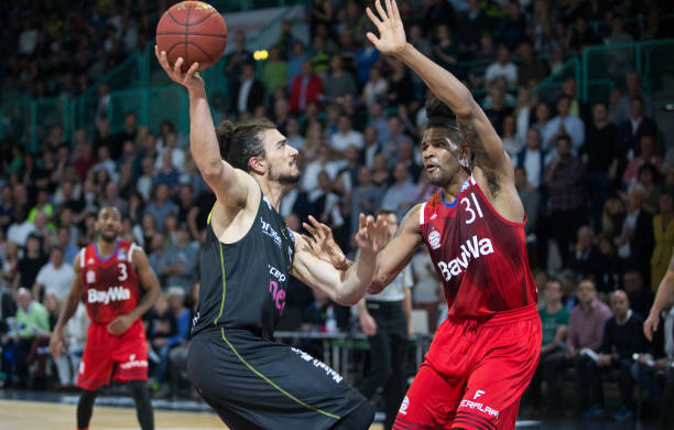 主场氛围与 主场氛围与